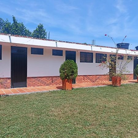 Hotel El Chino Villanueva  Kültér fotó